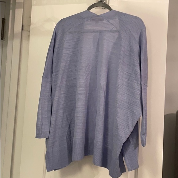 LOFT - Textured Open Poncho Sweater - Picture 8 of 8